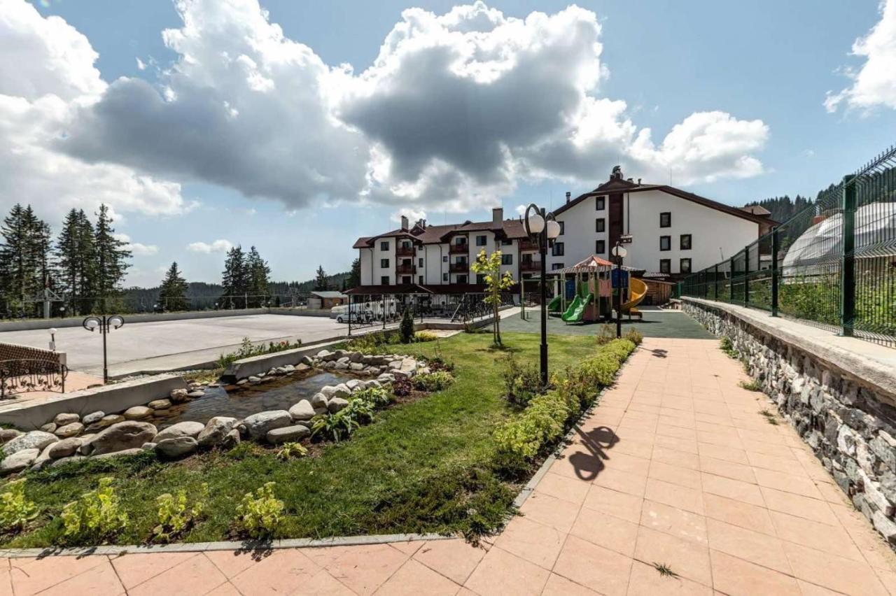 Hotel Iva & Elena Παμπόροβο Εξωτερικό φωτογραφία