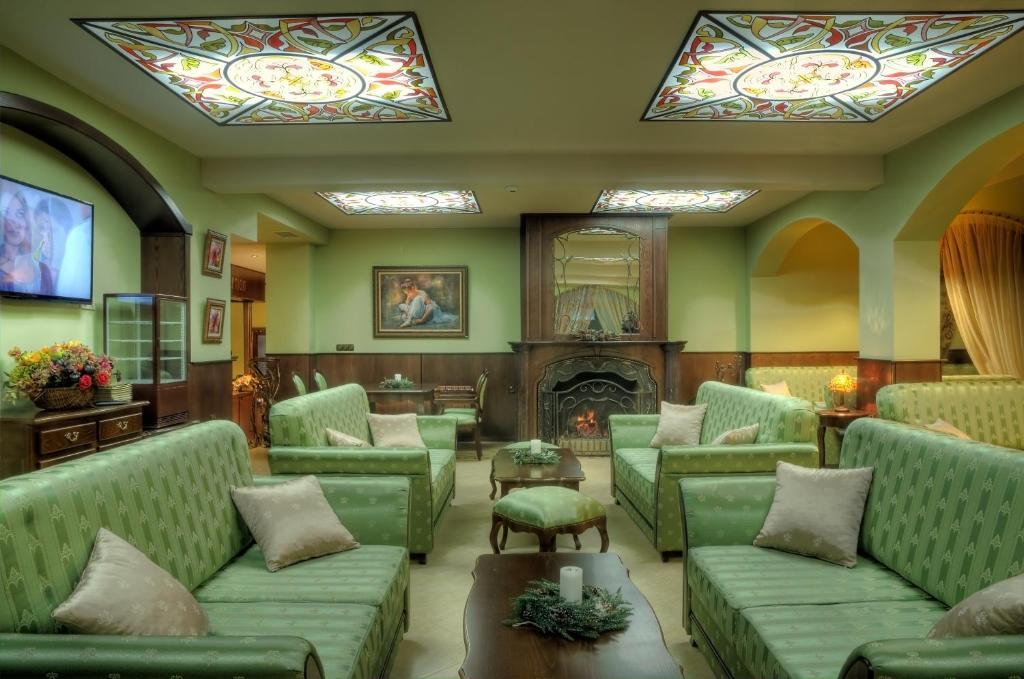 Hotel Iva & Elena Παμπόροβο Εξωτερικό φωτογραφία